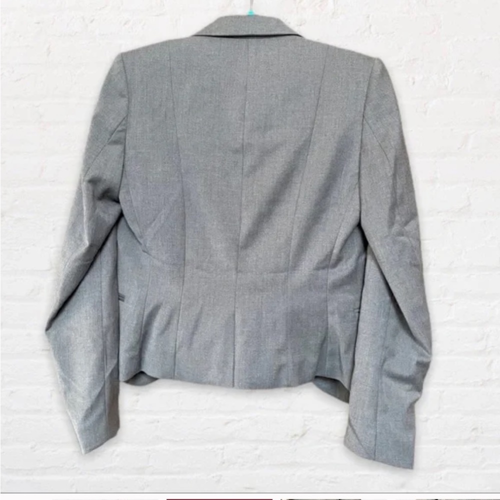 H&M Gray Fitted Blazer - Picture 2 of 4
